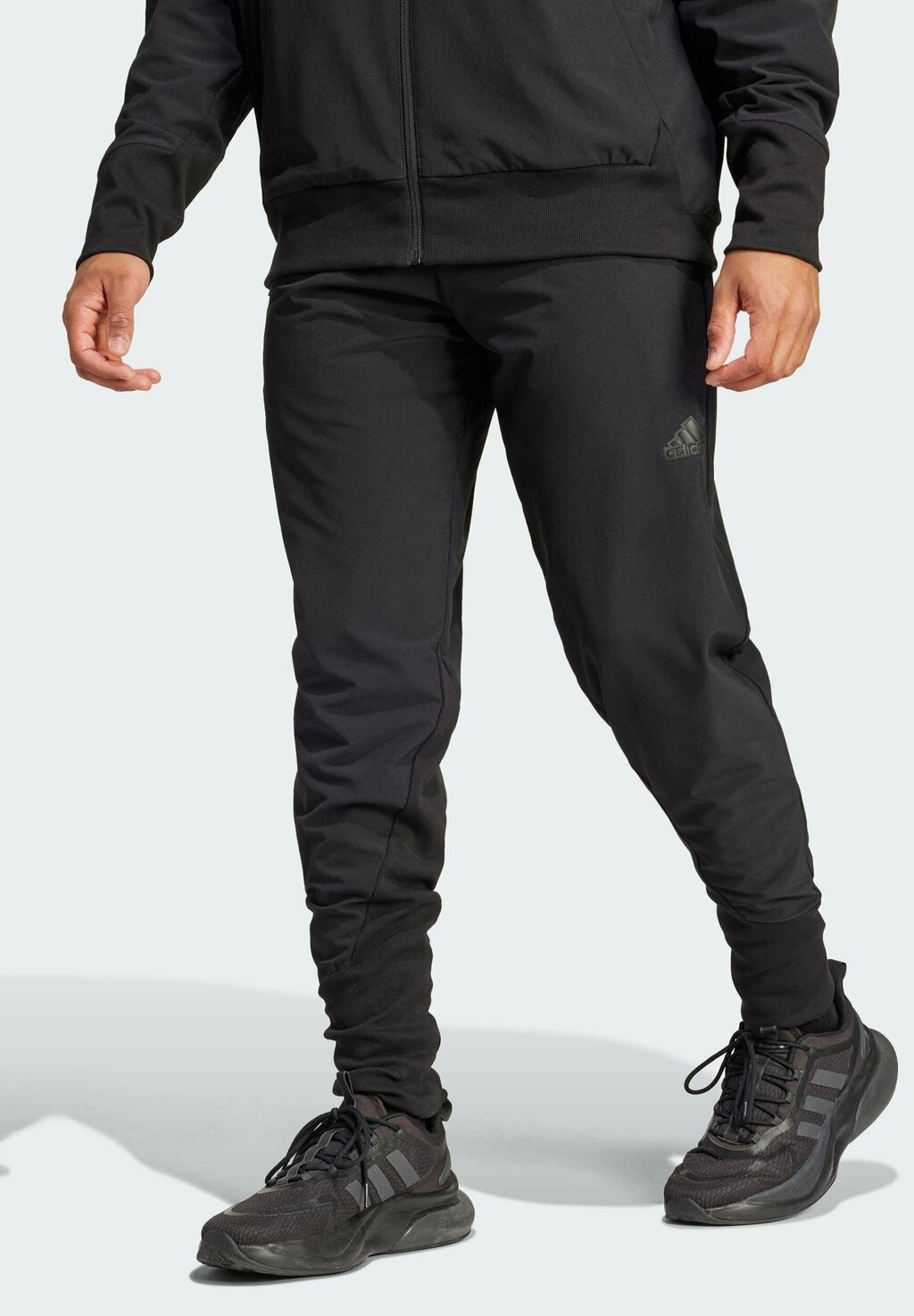 

Спортивные штаны adidas Sportswear, цвет black