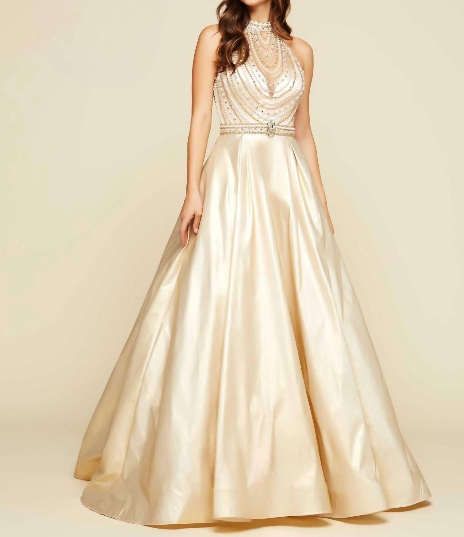 

Золотое бисерное платье-баллона с эффектом иллюзии и халтером Mac Duggal