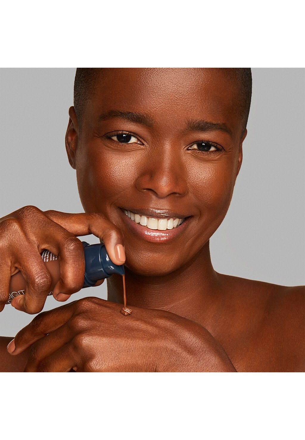 

Тональная основа Digital Complexion Fluid Kryolan, у 25