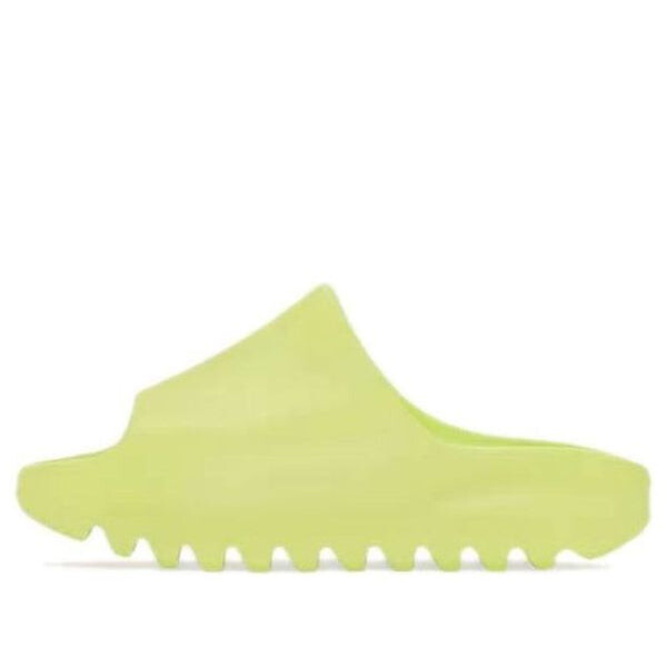 

Тапочки слайд Adidas Yeezy, зеленый