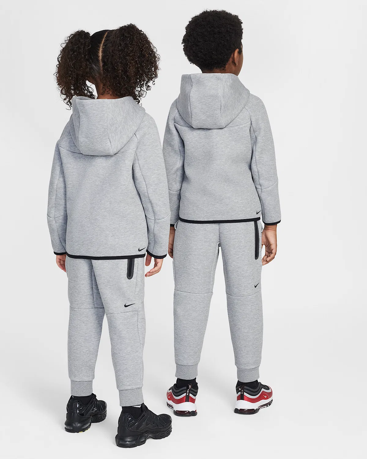 Детский спортивный костюм Nike Sportswear Tech Fleece 2-в-1, Dark Grey Heather — фото 2