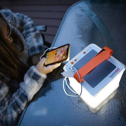 

Power Lantern PackLite Titan 2-в-1 LuminAID, цвет One Color