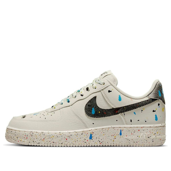 

Кроссовки air force 1 '07 lv8 'paint splatter - light bone' Nike, белый