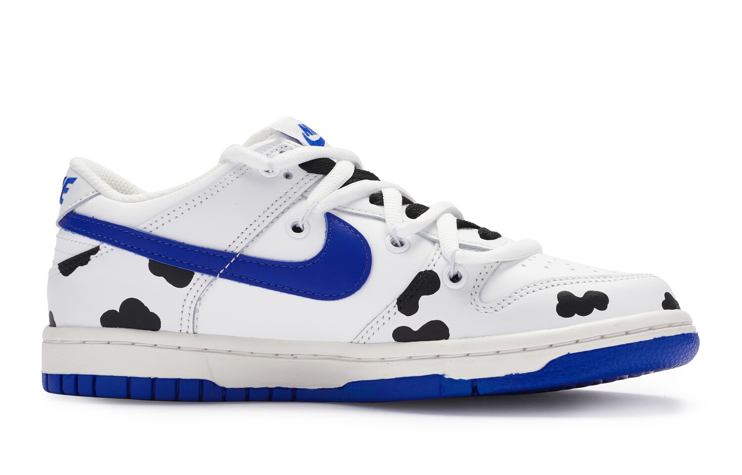 

Кроссовки Nike Dunk Skateboard Shoes Women's Low-Top White