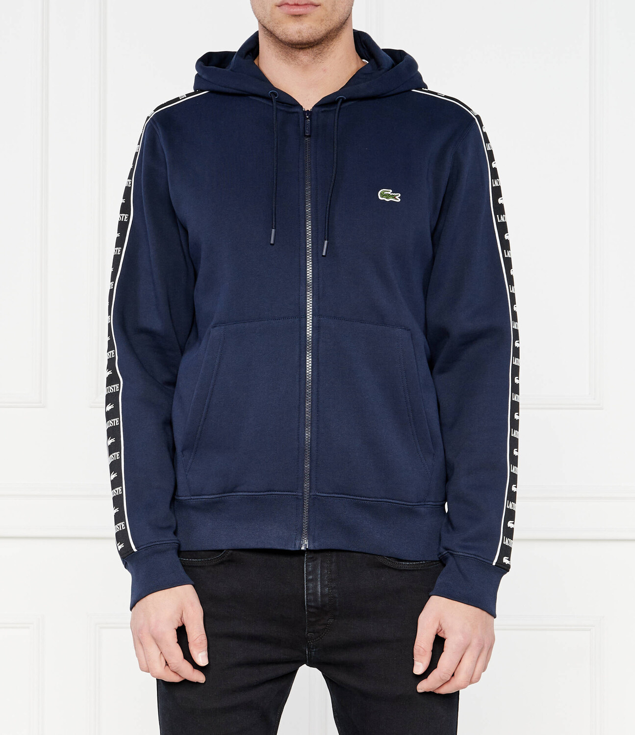 

Толстовка Lacoste Classic fit, темно-синий