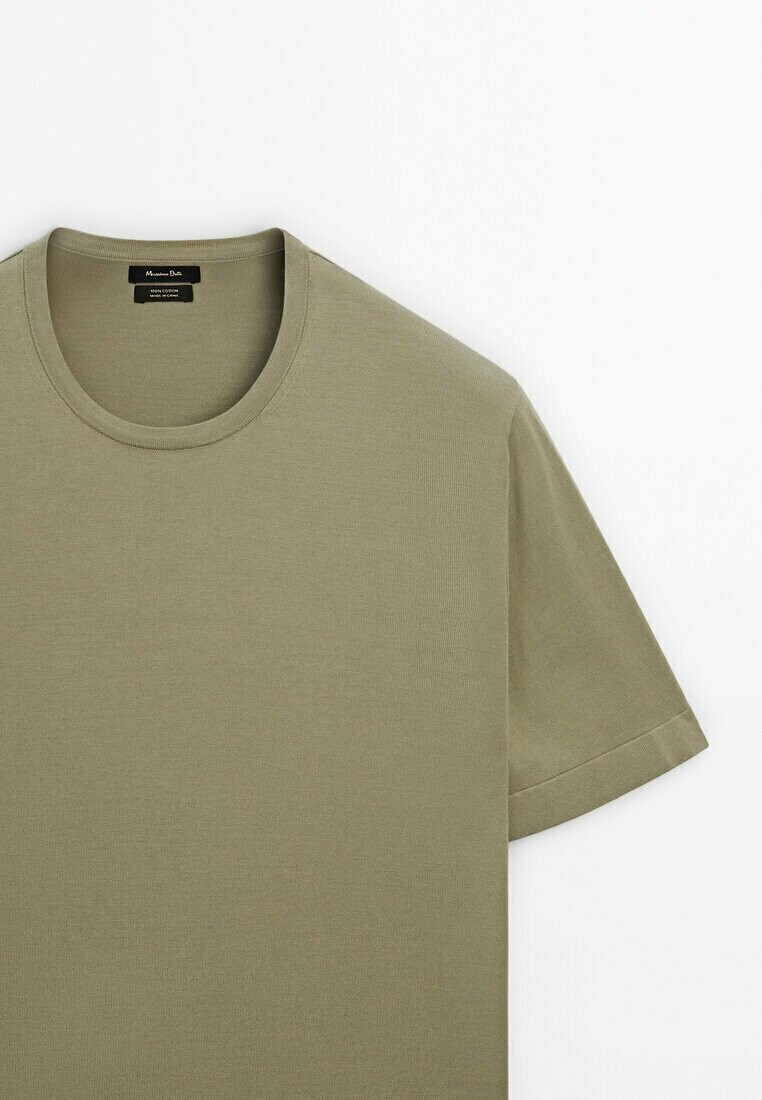 

Базовая футболка SHORT SLEEVE Massimo Dutti, зеленый