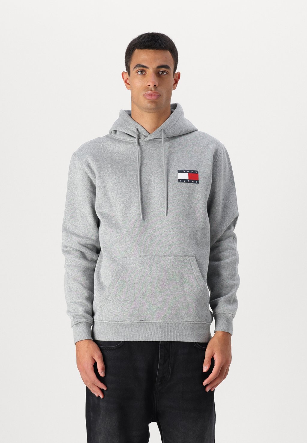 

Толстовка с капюшоном ESSENTIAL FLAG HOOD Tommy Jeans, серый