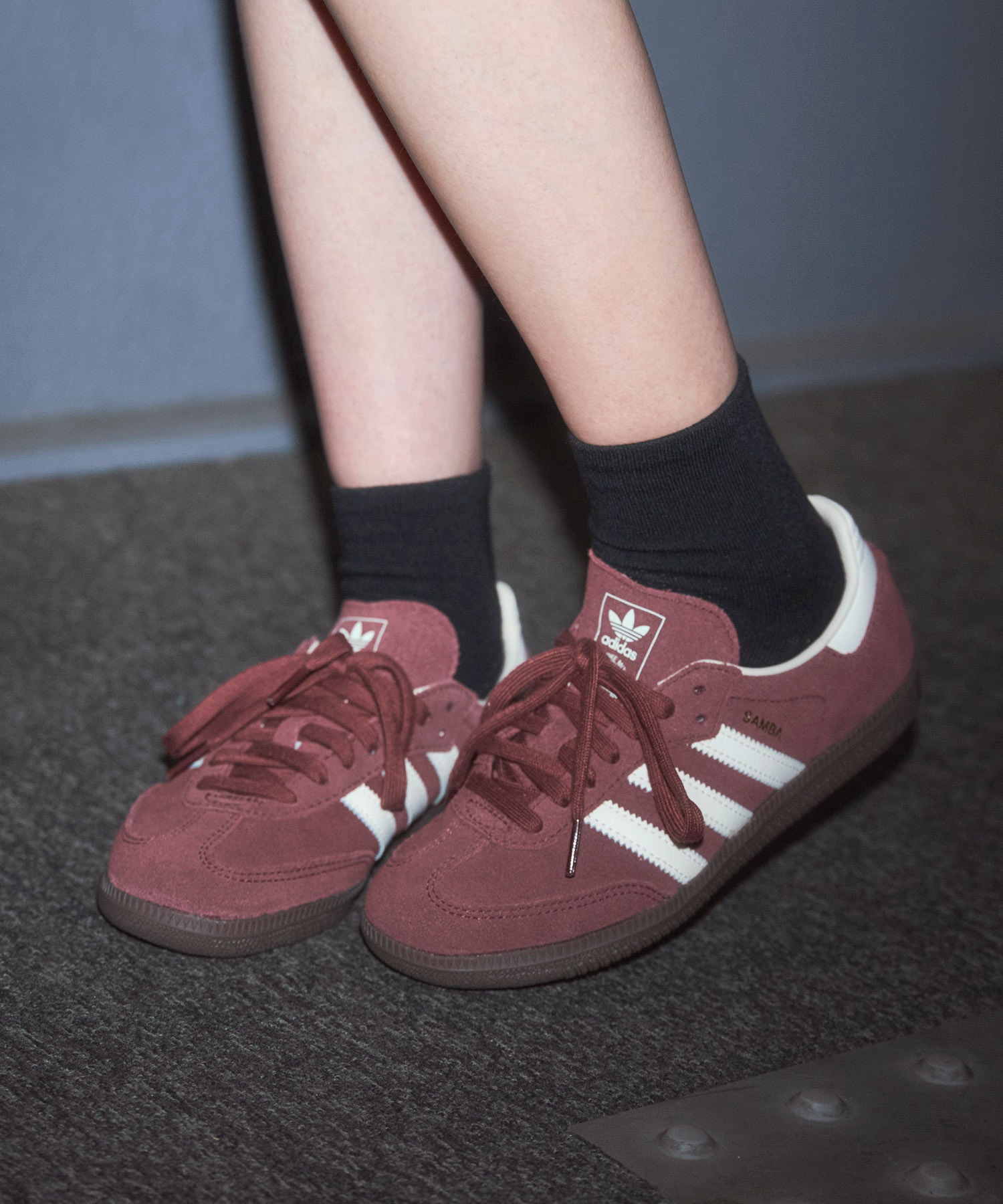 Мужские и женские кроссовки Adidas Originals SAMBA OG — фото 3