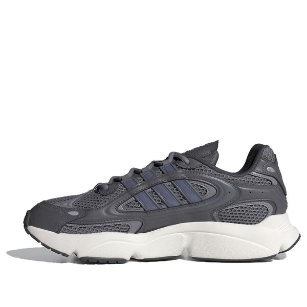 

Кроссовки ozmillen Adidas, серый