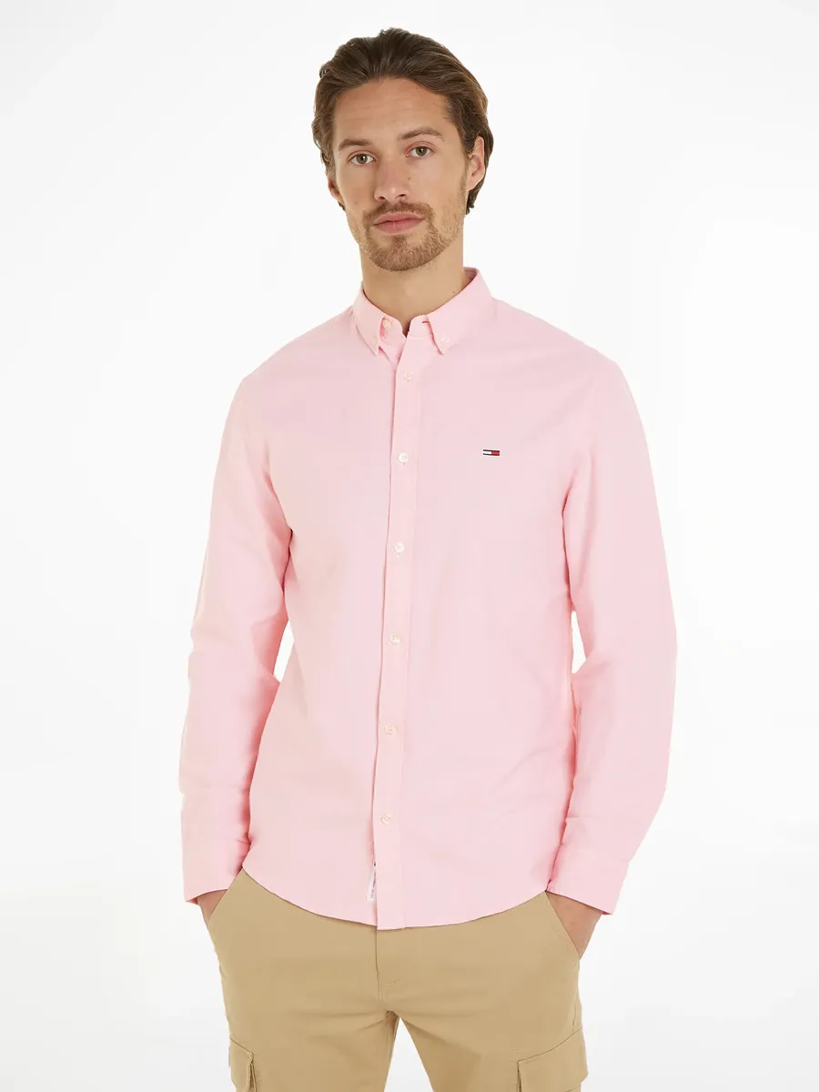 

Рубашка Tommy Jeans с длинными рукавами "TJM ENTRY REG OXFORD SHIRT" с тисненым логотипом, розовый
