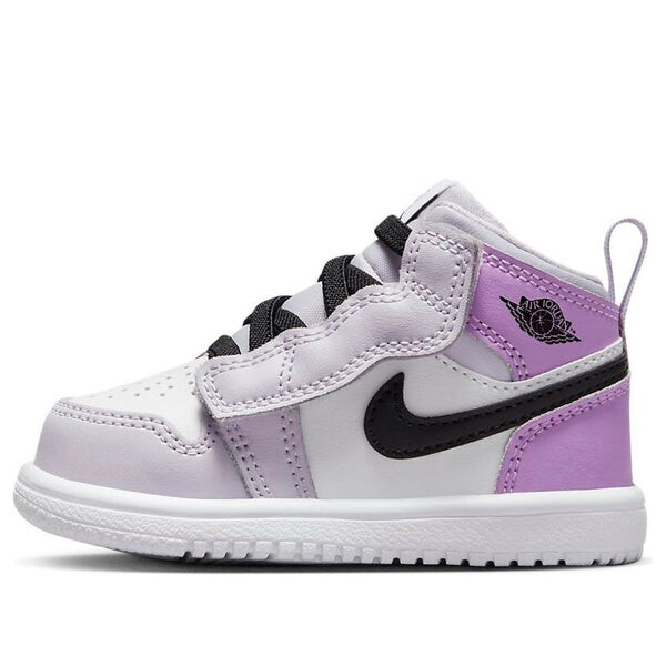 

Кроссовки 1 средние альт Air Jordan, белый