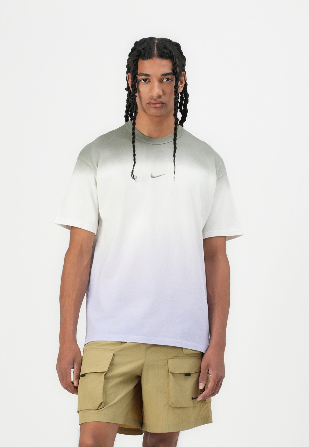 

Футболка с принтом TEE Nike Sportswear, хаки
