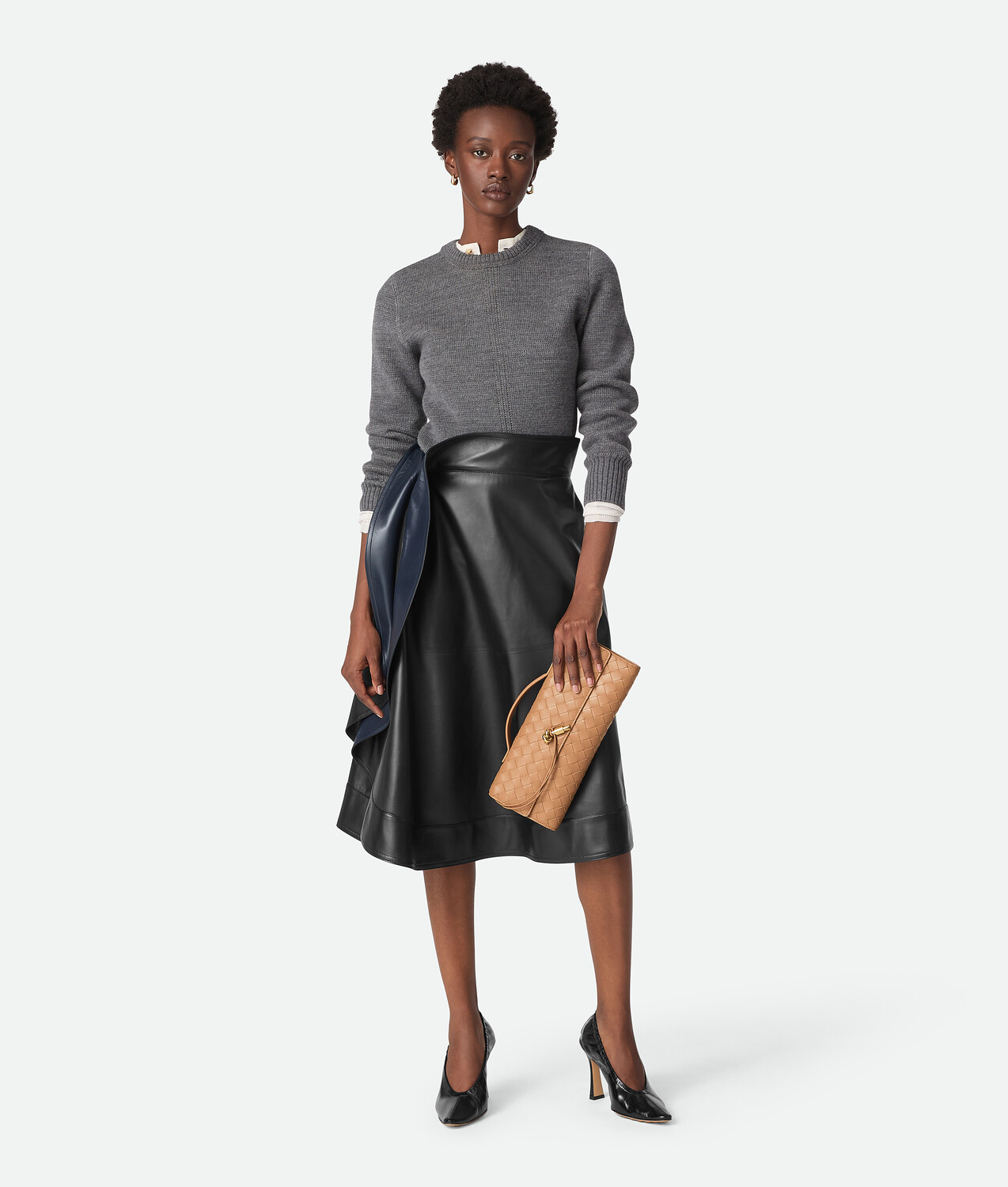 Andiamo clutch BOTTEGA VENETA, светло-коричневый — фото 2