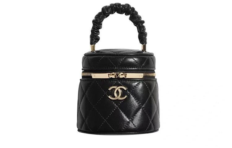 

Сумка из ягненка, Косметичка с зеркалом Trumpets Женская Черная CHANEL