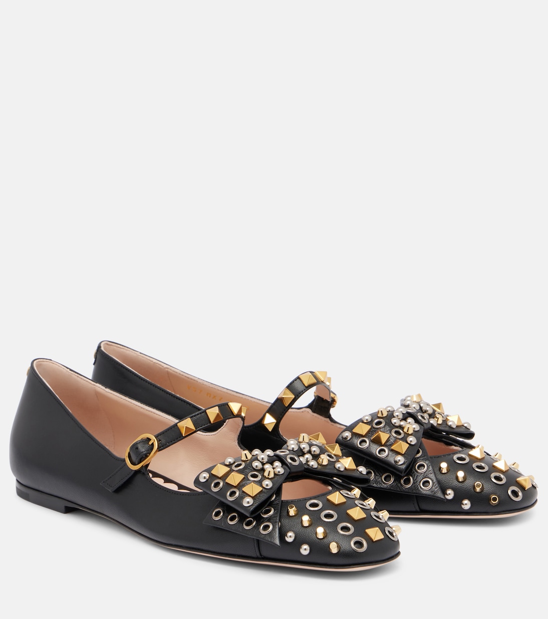Кожаные балетки Bowow с заклепками Valentino Garavani, Nero