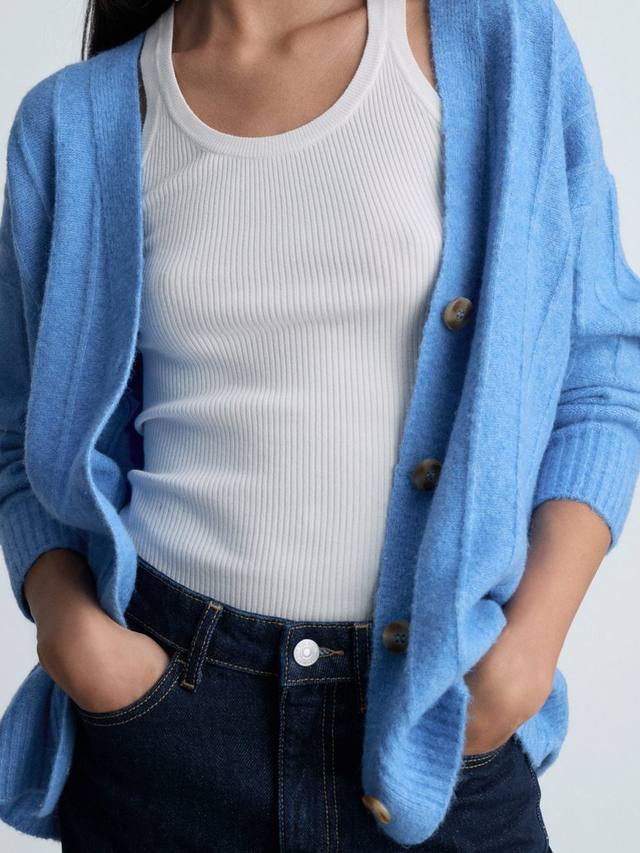 

Кардиган в рубчик с v-образным вырезом taldote Mango, цвет Medium Blue