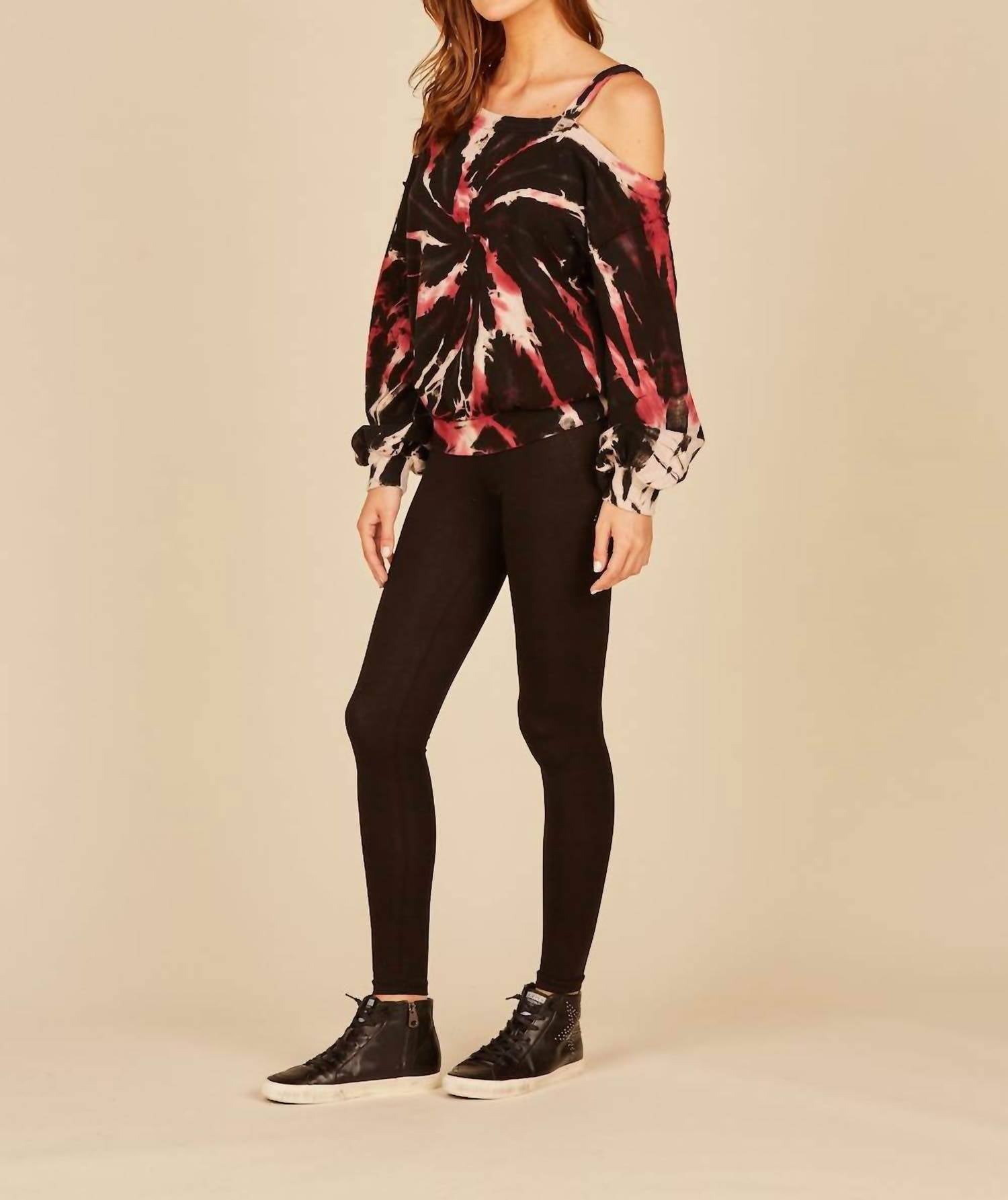 

Свитшот с открытыми плечами в цвете Vino Swirl Vintage Havana