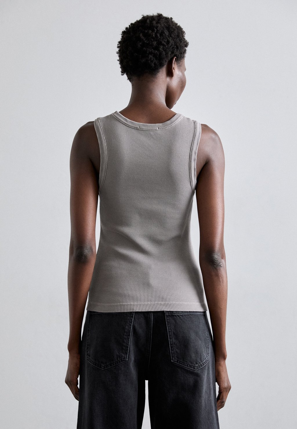 

Топ POPPY TANK Agolde, серый