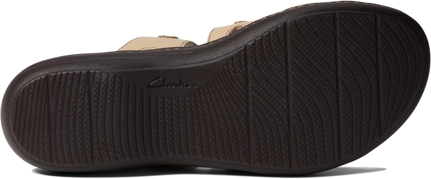 Сандалии на плоской подошве Laurieann Cove Clarks, цвет Sand Leather — фото 3