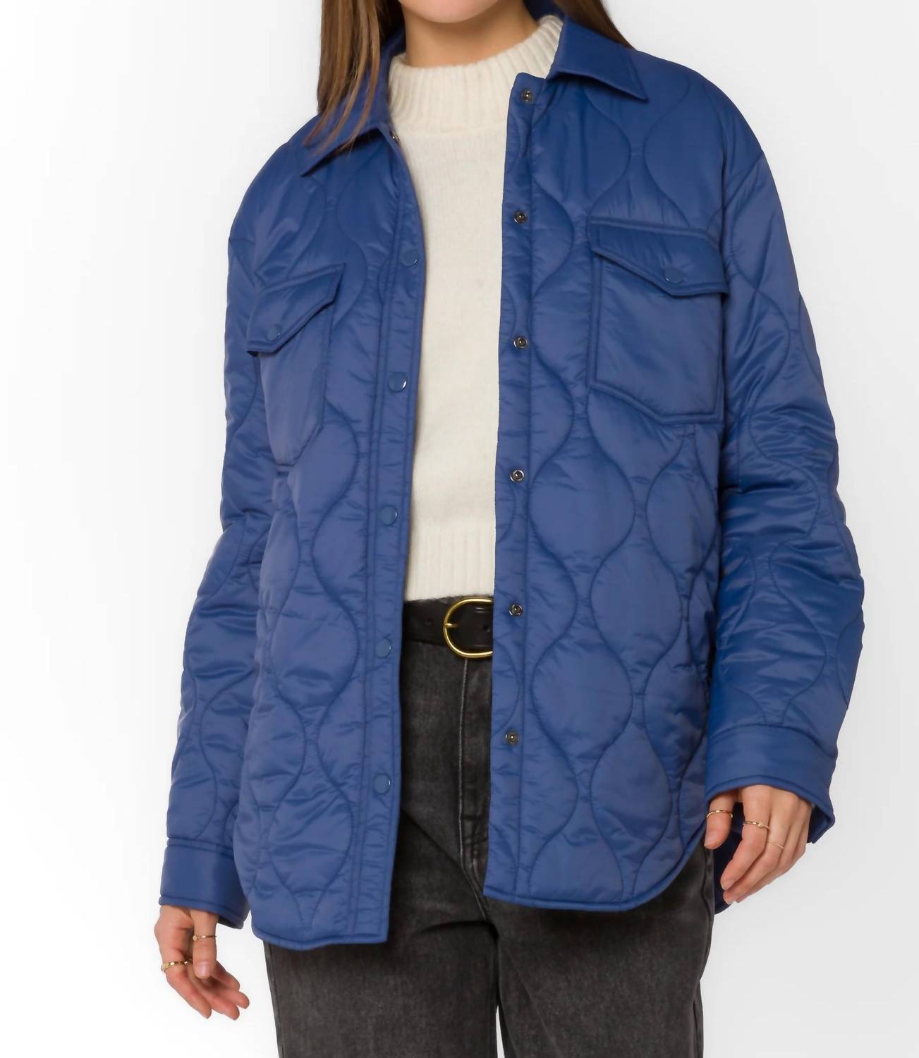 

Пуховик Bella в цвете Deep Cobalt Velvet Heart