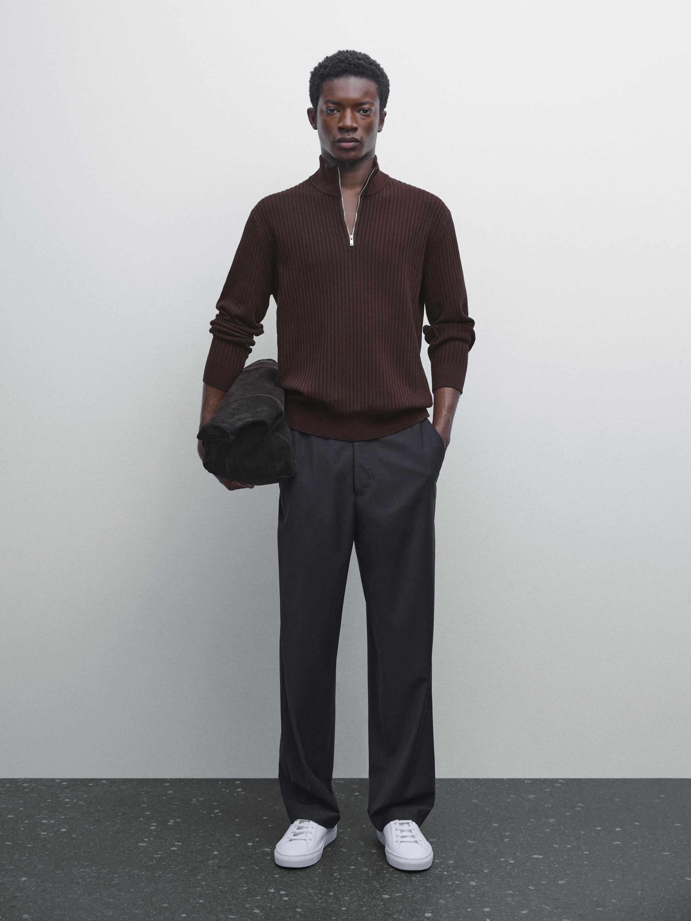 

Вязаный свитер с воротником-стойкой Massimo Dutti, бургундия