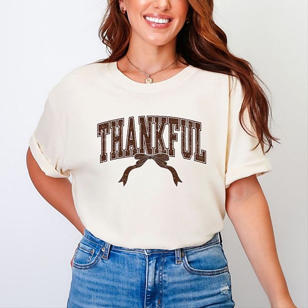 

Varsity thankful coquette - женская футболка garment dyed Simply Sage Market, Ivory