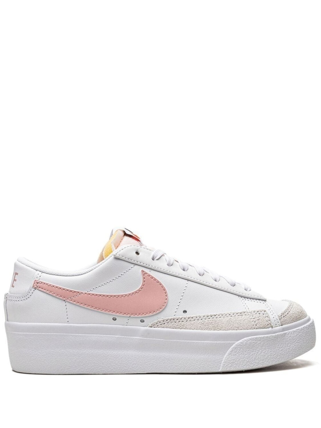 

Nike кроссовки Blazer Pink Glaze на платформе, белый