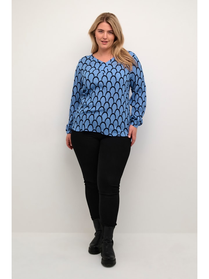 

Блузка KAFFE curve, цвет blue/black graphic print