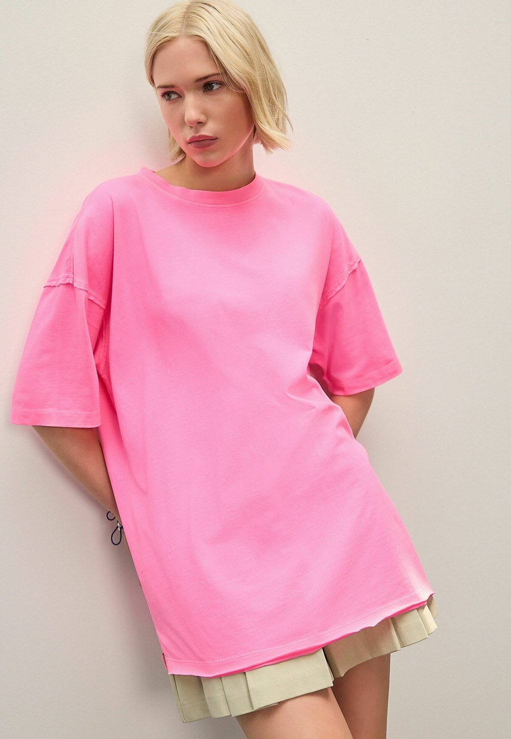 

Базовая футболка RELAXED FIT SHORT SLEEVE SEAM DETAIL SKATER STYLE Next, розовый