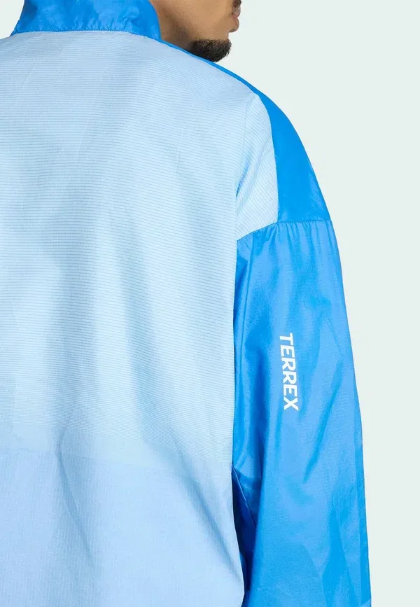 Куртка Adidas Sportswear Terrex multi clima365 windweave jacket outdoor jacket, голубой луч — фото 3