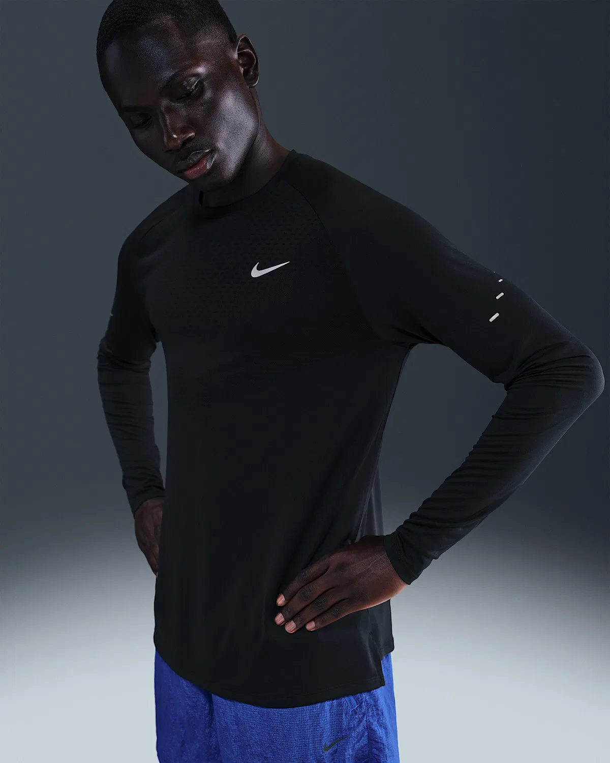 Мужская длинная футболка для бега Nike Stride Dri-FIT ADV, Black