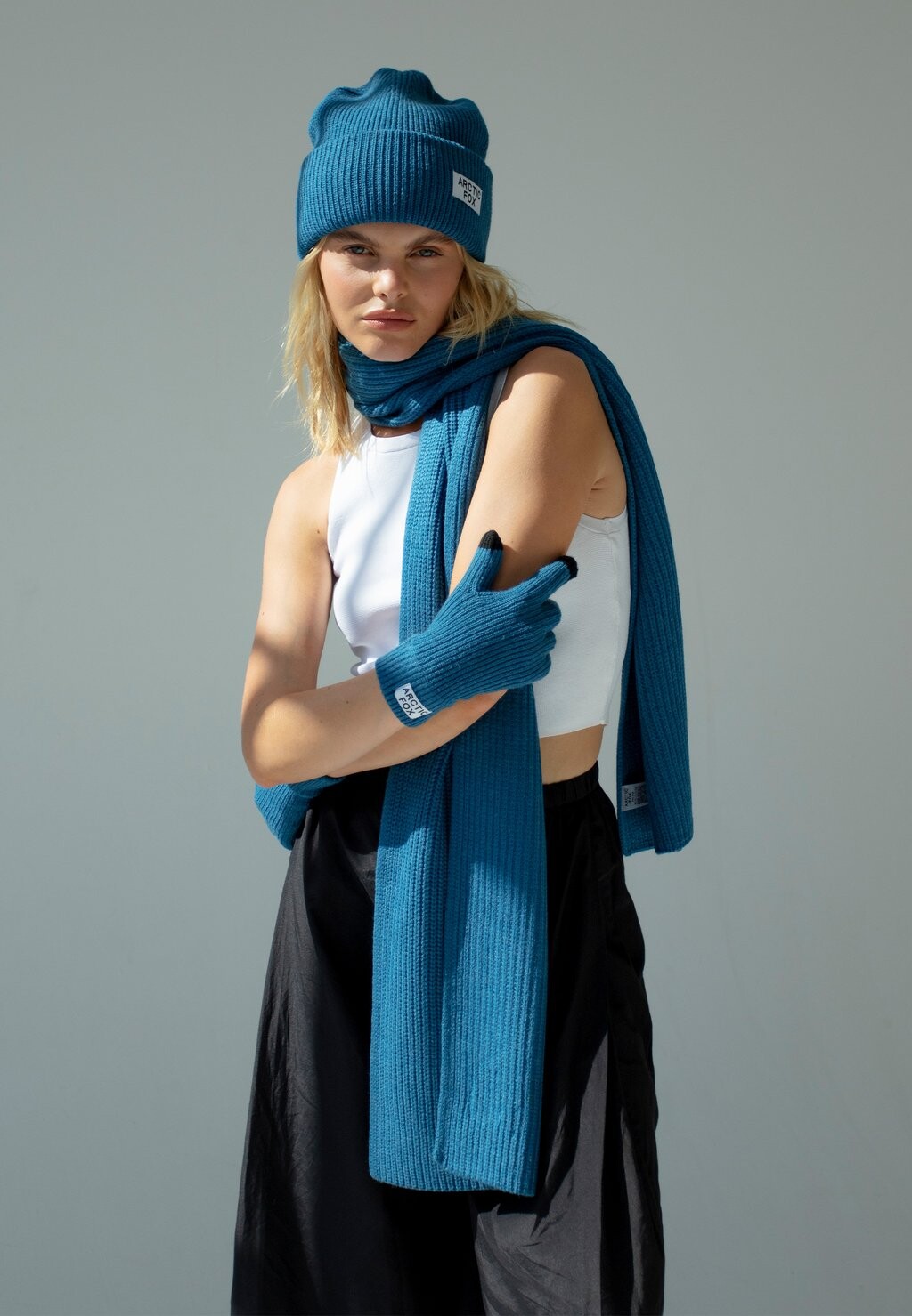 

Шарф ARCTIC FOX & CO., цвет ocean blue