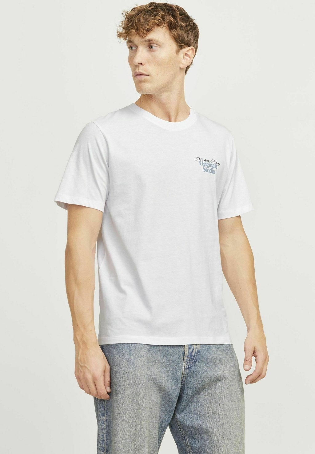 

Рубашка с принтом GEDRUCKT RUNDHALS Jack & Jones, белый