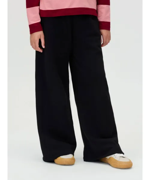 

Спортивные штаны Loose fit Calvin Klein Jeans, черный