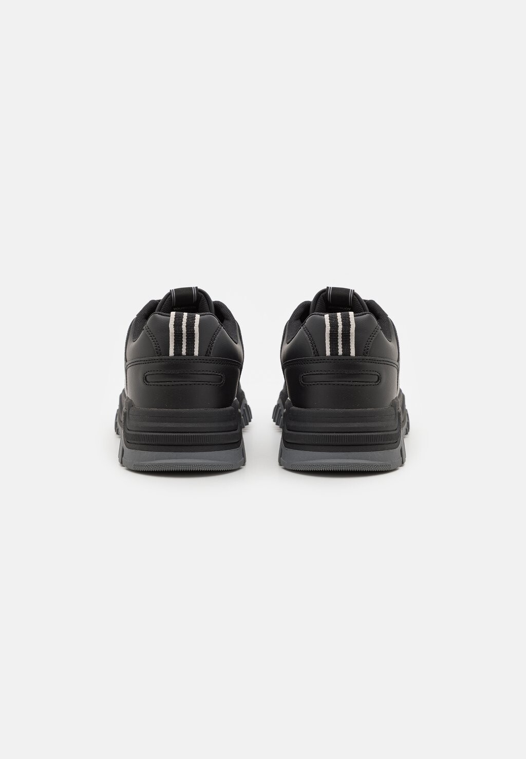 

Кроссовки на шнуровке UNISEX YOURTURN, черный