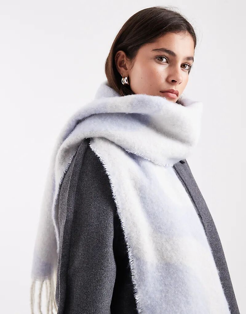 

Супермягкий шарф с кисточками Pieces в волнистом лавандовом цвете