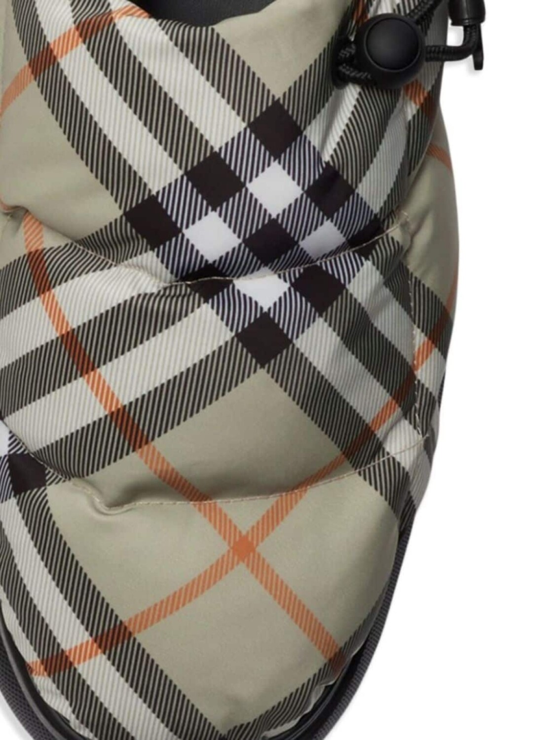 Burberry подушки с узором в клетку, нейтральный цвет — фото 2