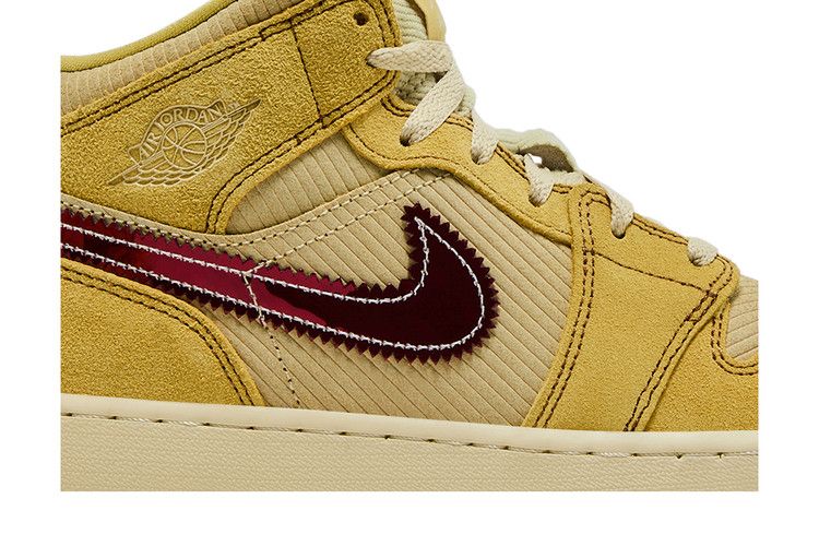 Кроссовки Air Jordan Air Jordan 1 Mid SE GS 'French Fries', желтый — фото 3