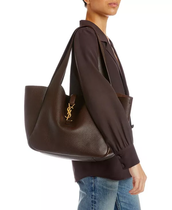 Сумка-Тоут Le 5 a 7 bea через плечо из зернистой кожи Saint Laurent, коричневый — фото 2