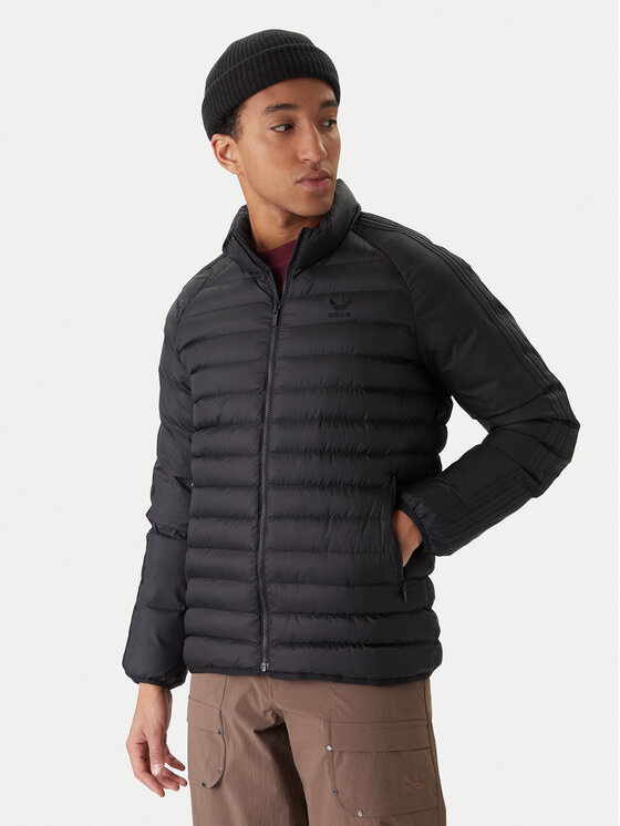 

Демисезонная куртка slim fit JW5844 Adidas, черный