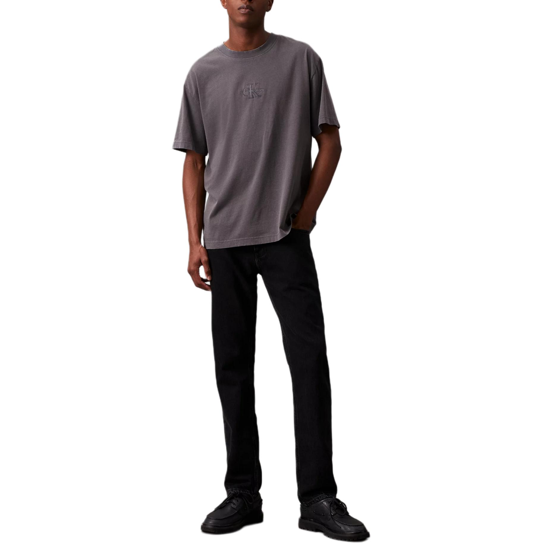 

Футболка CALVIN KLEIN европейская версия мужская постиранная черная