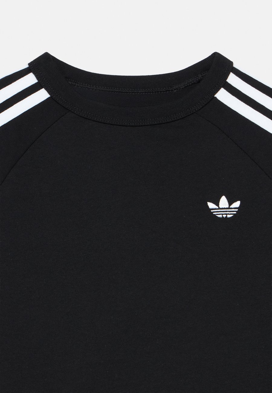 Футболка Adidas Originals STRIPES TEE UNISEX, Black/White/Black — фото 3