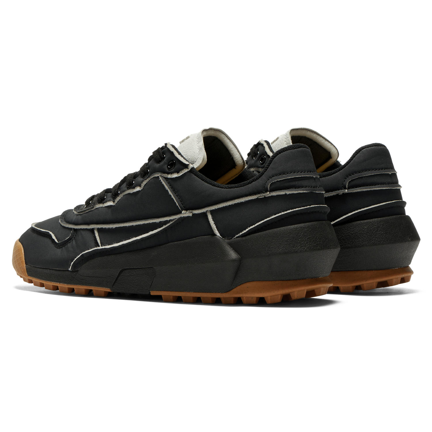Onitsuka Tiger Адмикс Трейнер 'Блэк Гам' в черном цвете, цвет Black — фото 4