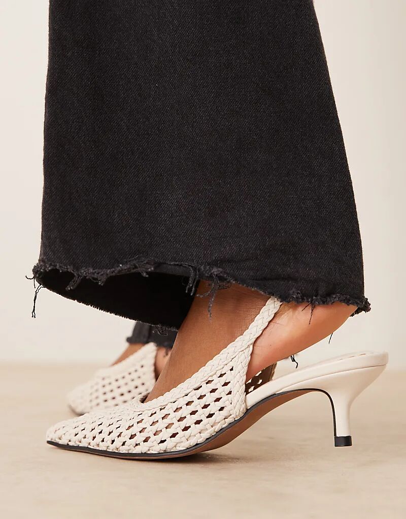 Туфли ASOS DESIGN на среднем каблуке с отделкой в ​​виде звезд, бежевого цвета — фото 4