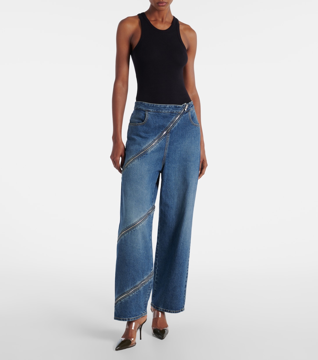 Кожаные шлёпанцы Cœur 90 с отделкой из лаковой кожи Alaïa, Kaki — фото 3