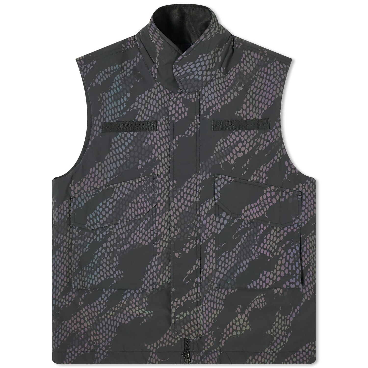 

Утепленный жилет Maharishi Reflective Camo Padded Flak Vest, цвет Subdued Night