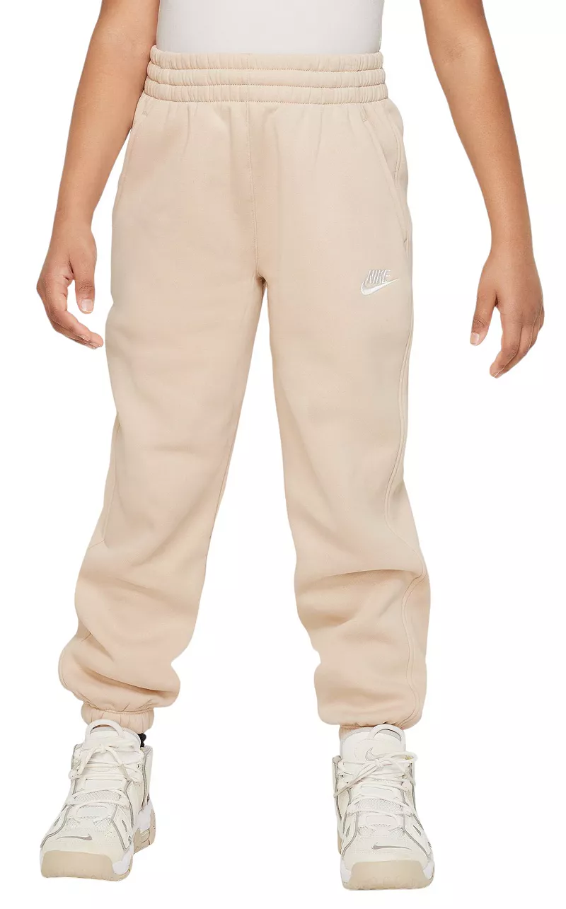 

Большие флисовые джоггеры Nike для девочек Sportswear Club, цвет Sanddrift