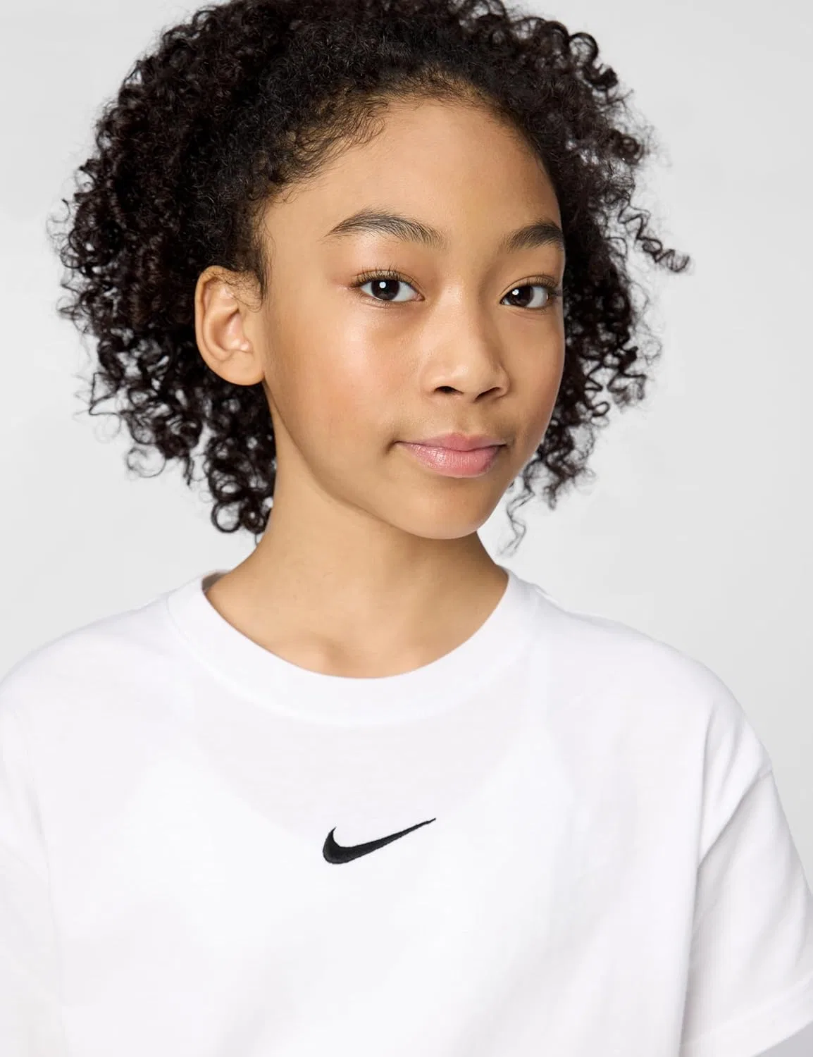 Футболка для девочек Nike Essential Boyfriend, белый — фото 4