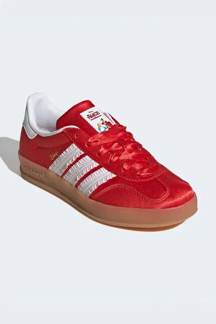 Кроссовки детские Disney Gazelle Indoor Adidas Originals, красный — фото 2