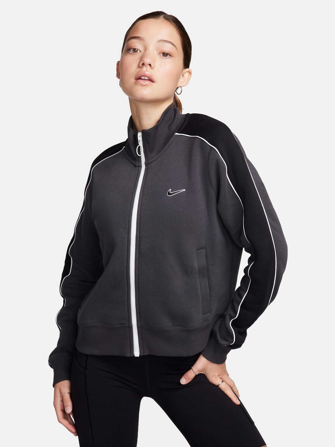 

Спортивный топ Nike W NSW FLC TT SW, серый